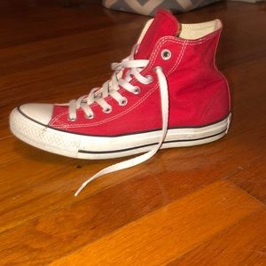 Red converse women’s 9